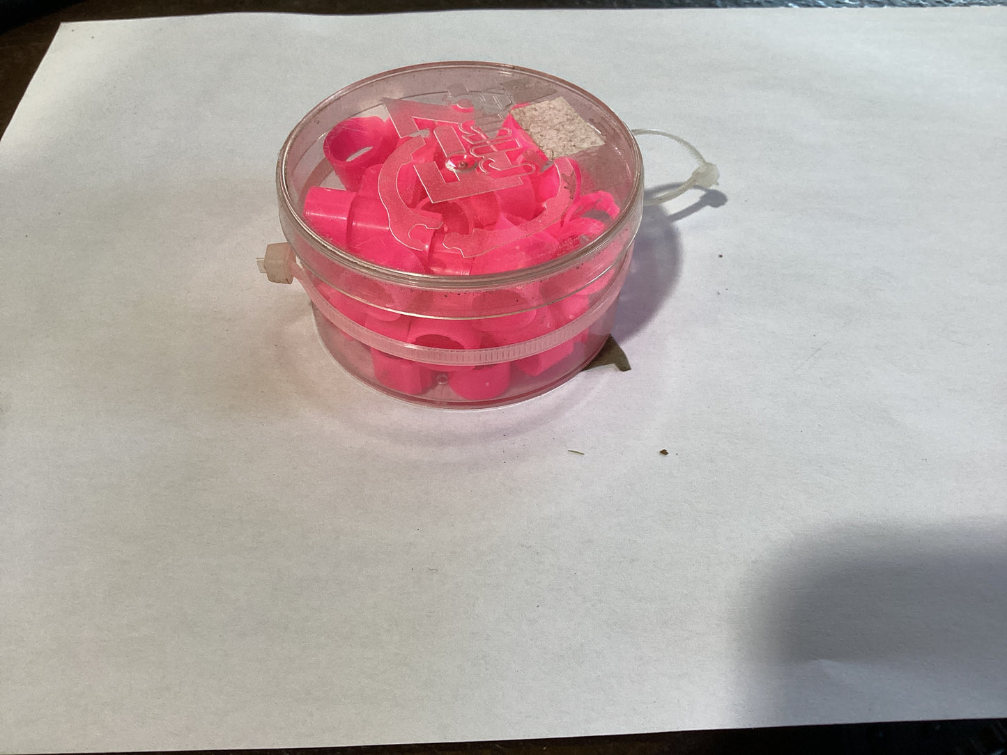 Pigeon Plastic Rings 8mm Fluro Pink 50pk