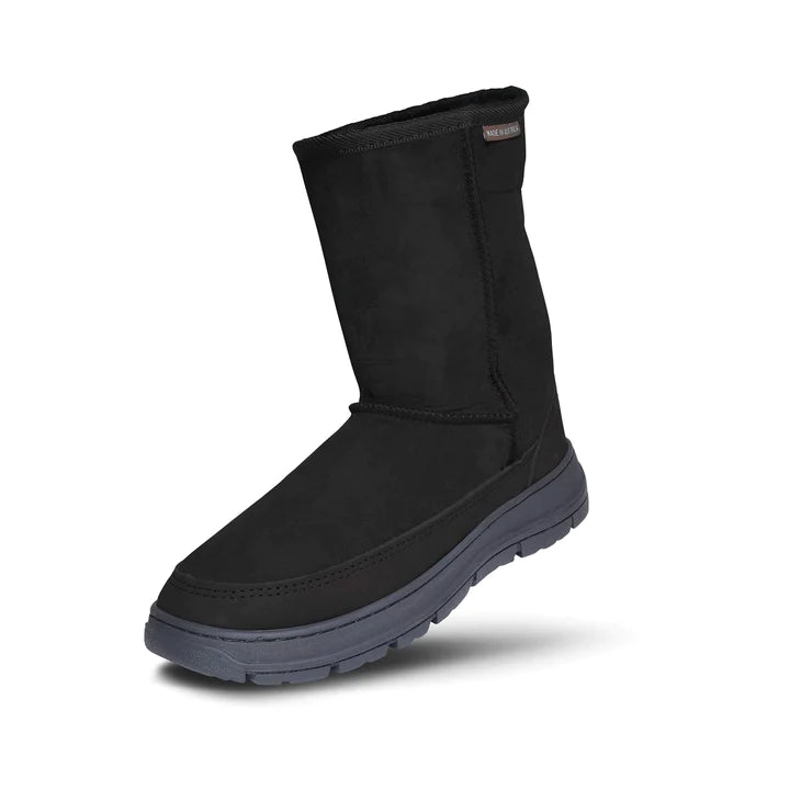 EquaTREK Unisex Black Equestrian Outdoor Ugg Boot - Size 8
