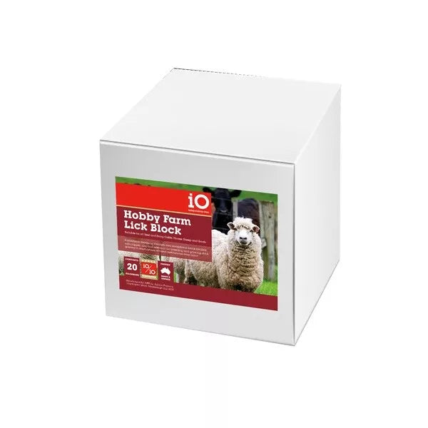 iO Hobby Farm Lick Block