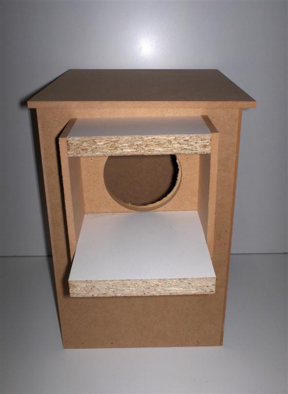 Wooden Cockatiel Box 8.5x13.5x8.5