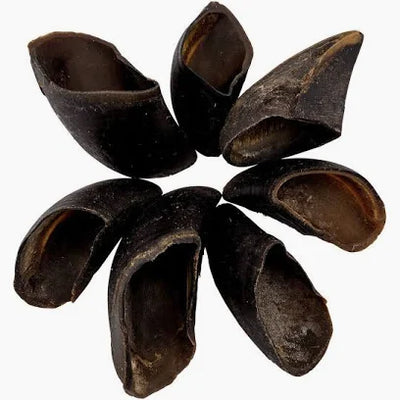 Blackdog Cow Hooves ea.